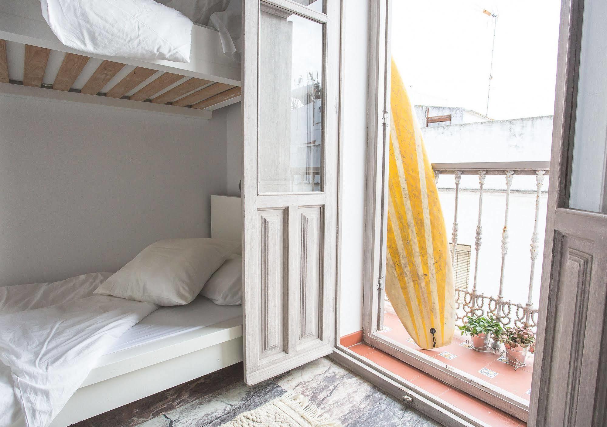 La Cocotera Boutique Hostel & Coworking Tarifa Exterior photo